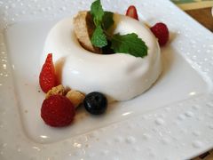 -安妮意大利餐厅(世贸天阶店)