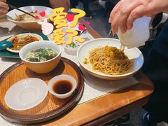-松鹤面馆·古法焖肉面(观前店)