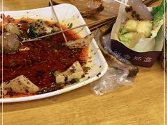 -八一路好吃街(雨田商务大厦店)