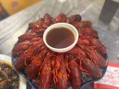 -指爱龙虾(金杨路总店)