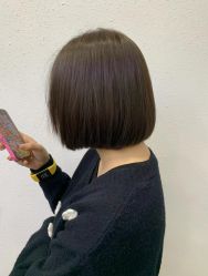 -妃格美发沙龙·烫发·染发