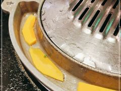 -哈哈碳都·牛肋条无限自助烤肉(宝龙店)