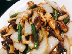 韭菜炒八爪-胶东海鲜大排档(北太平庄店)