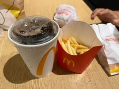 -麦当劳(国际社区店)
