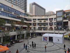 -浦江城市生活广场(江月路店)