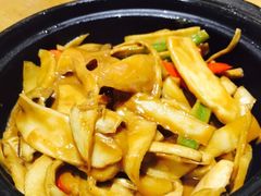 -菩提树·素食餐厅(汇智国际商业中心店)