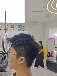 -慕名造型