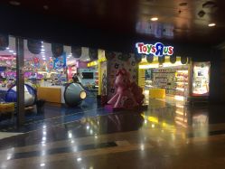 -玩具反斗城(正大广场店)