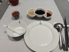 -红鼎豆捞·非遗鲍皇汤火锅(宝丰路店)