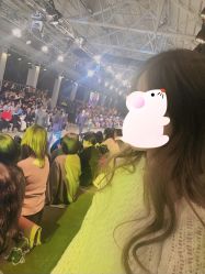 -镁连社·美联社