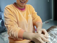 -爱的果实月嫂育婴师(世纪东方店)