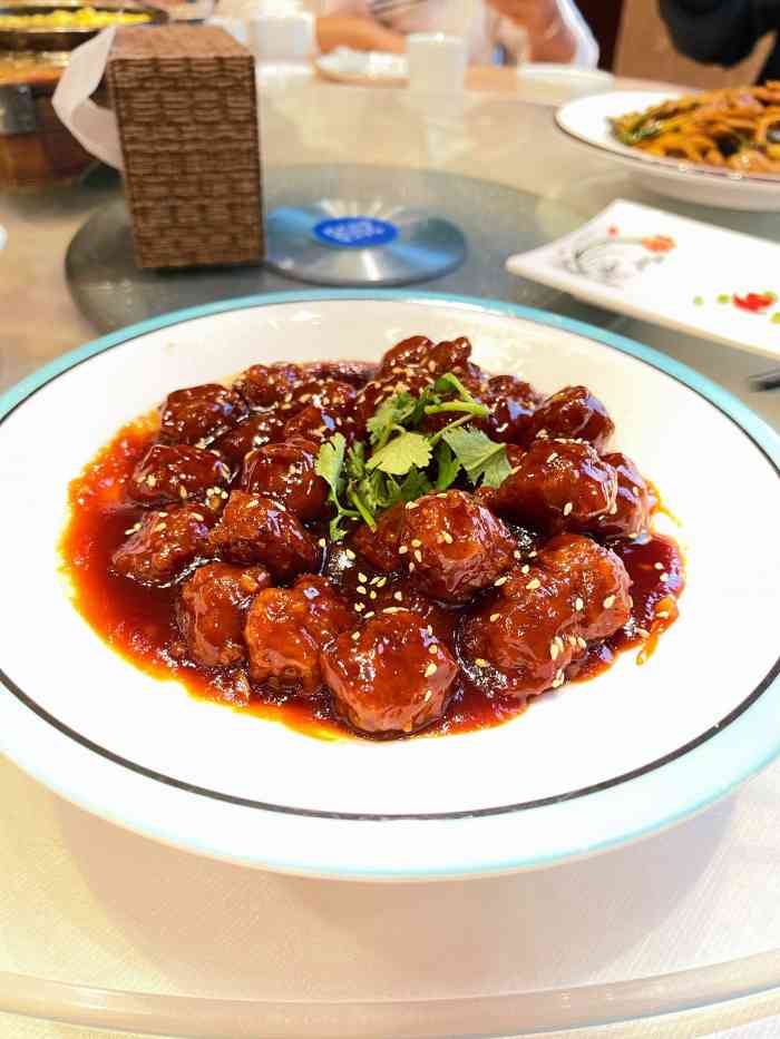 三晋饭庄(敦化坊店)-"有一段时间没过来吃了,这次感觉菜品餐具精.