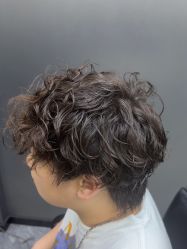 -米可造型烫发染发
