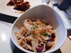 -穹六人间 people 6(岳阳路店)