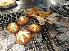烤香菇-大丘街路边烤牛肉