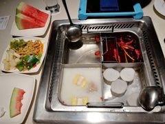 -海底捞火锅鲜切牛肉主题店(长寿路店)