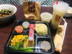 -亚坤 Ya Kun Kaya Toast(万象城店)
