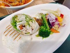 活力凯撒鸡肉卷饼-Green&Tasty绿塔(新天地店)