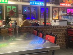 -马路牙子烧烤音乐酒馆(望京店)