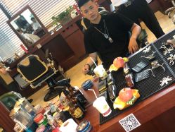 -尼特斯男士发型馆
