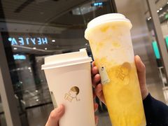 -喜茶(上海打浦桥日月光gelato lab+店)
