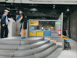 -反弹蹦床公园·亲子乐园·团建·派对(青岛融创茂店)