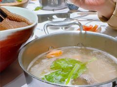 -红鼎豆捞·专注品质海鲜20年(宝丰路店)