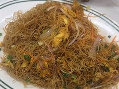 -明本湛江鸡•海鲜小厨(陈家祠店)