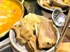 -顶顶汤火牛排火锅·经典铜锅涮肉