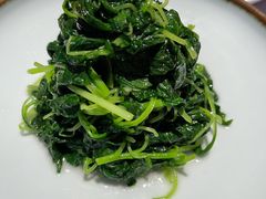 清炒苋菜-屋里厢上海菜馆