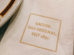 -Cafe Sacher(WIEN)