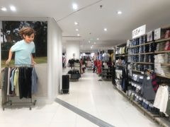 -优衣库(重庆星光时代广场店)