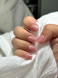 -槿里日式美甲工作室