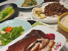 北京传统烤鸭-大碗居·烤鸭·鱼头泡饼(天坛东门店)