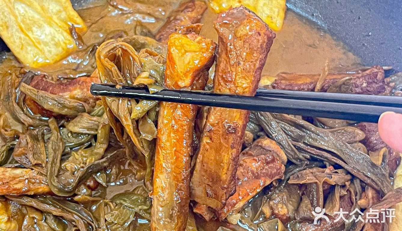 人在杭州终于发现一家正宗的东北菜馆