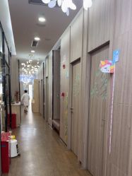 -睿宝儿科·眼科·口腔(静安大悦城门诊部)