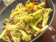 -天天向上素食餐厅(五台山店)