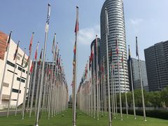 -东浩兰生上海世博展览馆