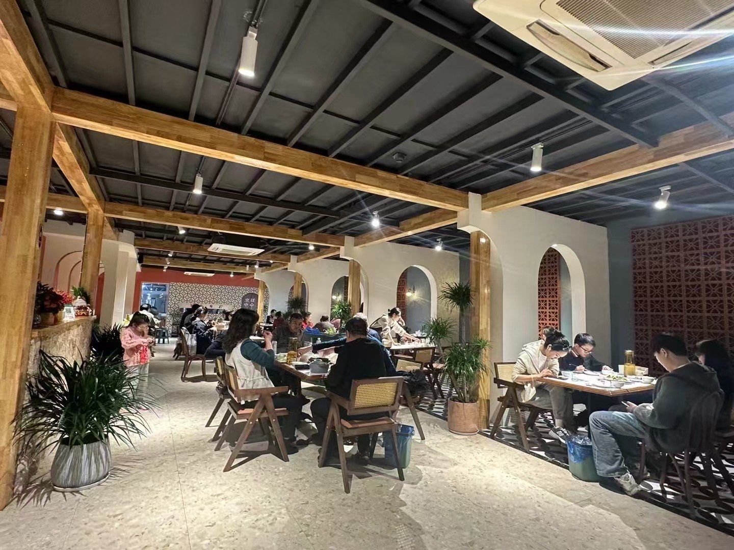 打工人私藏!茉莉餐厅香迷糊了