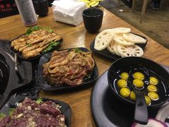 -赞酱川式烤肉(蜀都万达店)