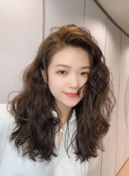 -HG美发设计沙龙