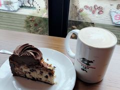 太妃榛果拿铁-猫屎咖啡(陶溪川店)