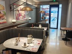 -必胜客(欢乐颂店)