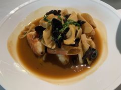 -HOMES上海本帮菜(襄阳公园店)