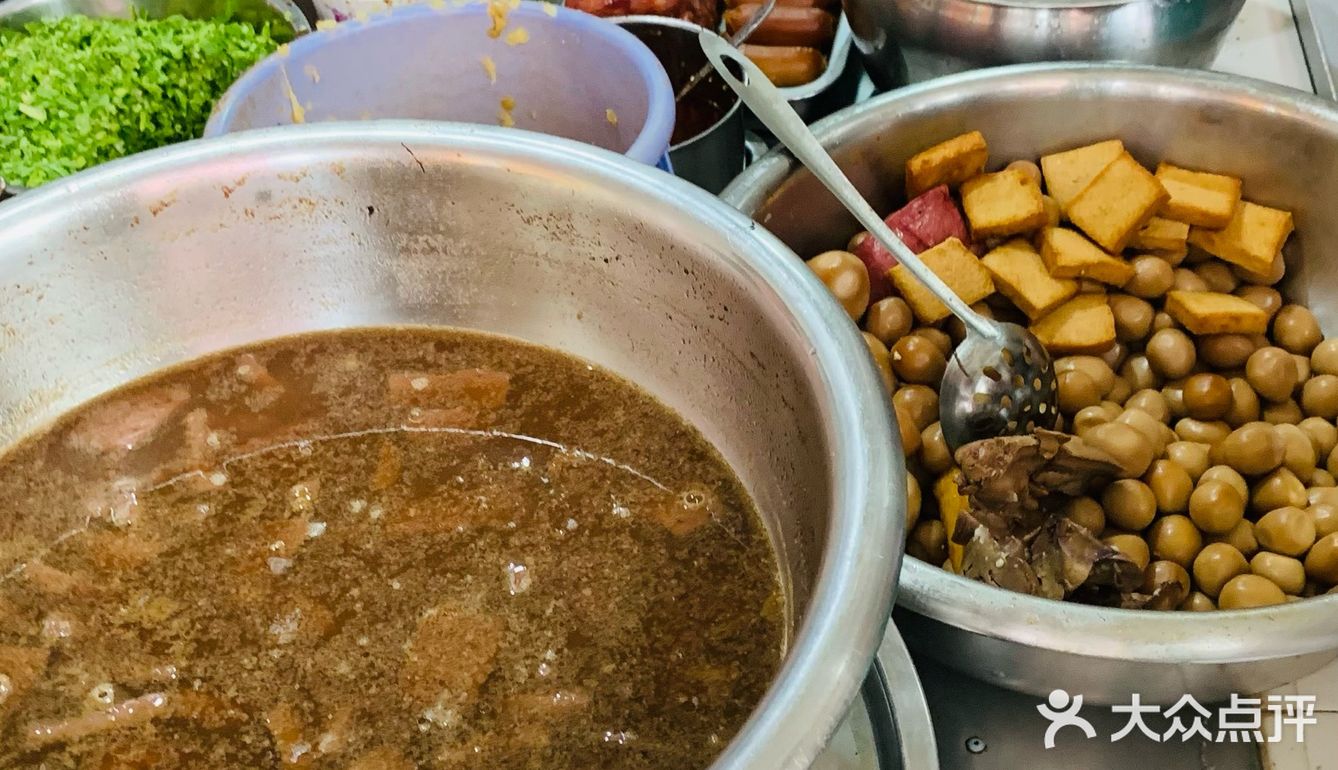 大碗7元,小碗5元的豆花粉丝