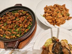 -品海楼·大连海胆锅贴馆(东港店)