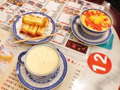 -广信牛奶甜品世家(台东店)