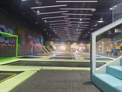 -反弹蹦床公园·亲子乐园·团建·派对(巴南万达店)