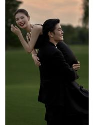 -樱花婚纱摄影