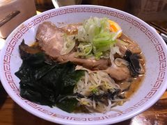 黑麻油豚骨拉面-老龙亭拉面店